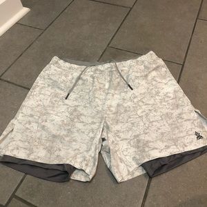 Chubbies Athletic Shorts L 5.5” inseam